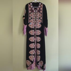 Elegant Black and Pink Embroidered Long Sleeve Dress